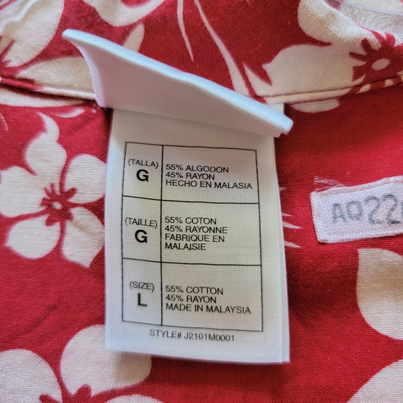 Authentic Vintage Disney Hawaiian Shirt - Picture 7 of 8